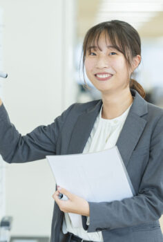  2023年入社