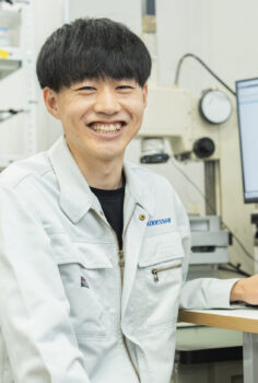  2021年入社